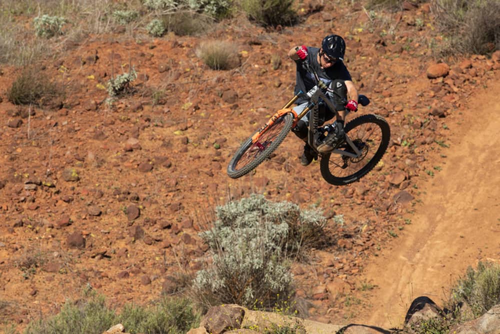 Best Mountain Bikes: Top Mountain Bikes (with Reviews) for 2022