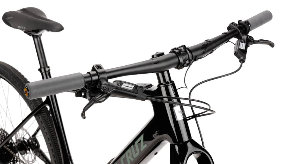 Santa Cruz Skitch 1.1 CC Apex Flat Bar Bike 2026 in Gloss Black - Image 4 of 4