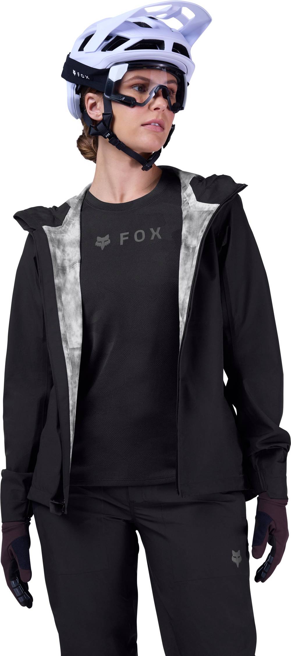 Fox Women Ranger Water Jacket in Black - Image 3 of 4