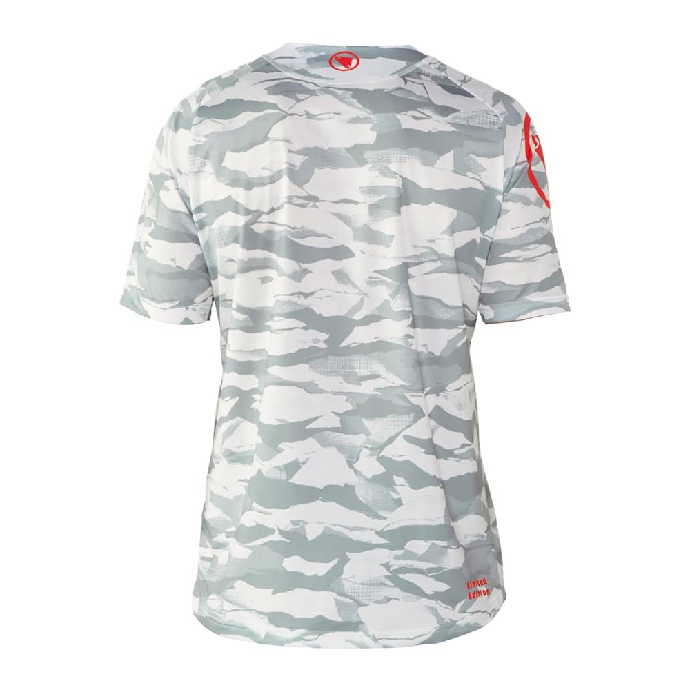 Endura Mountain Camo Ltd Printed S/S Tee in Haar Grey - Image 2 of 2