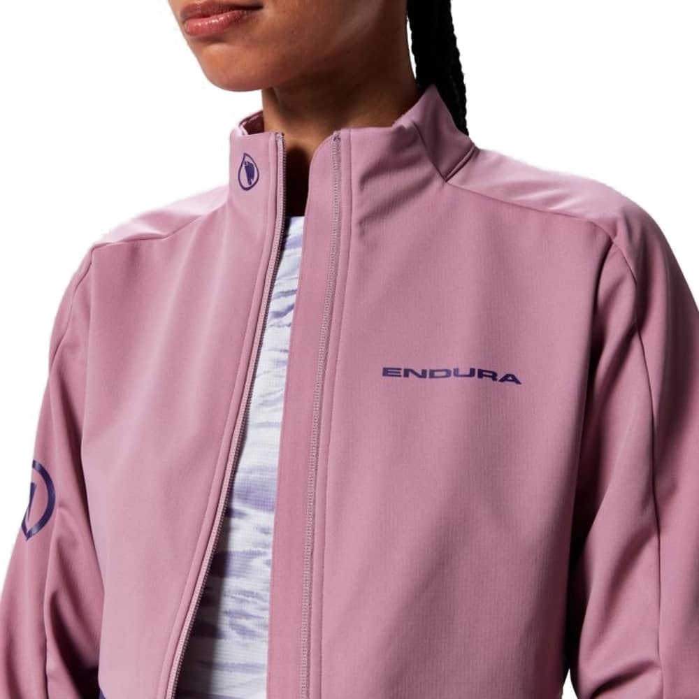 Endura Women's Windchill Jacket II in Bramble - Image 5 of 6