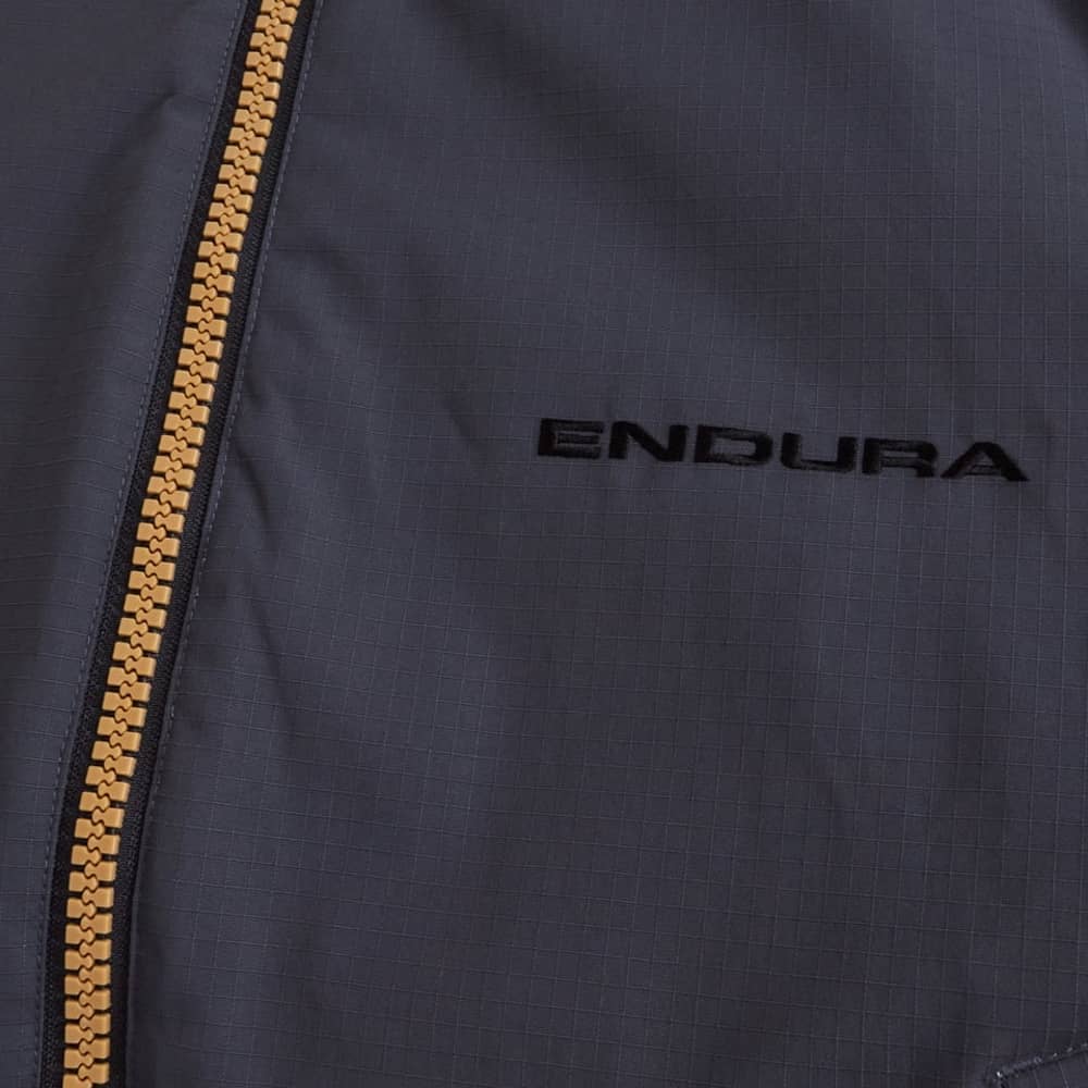 Endura MT500 Dirt Robe in Grey - Image 4 of 5