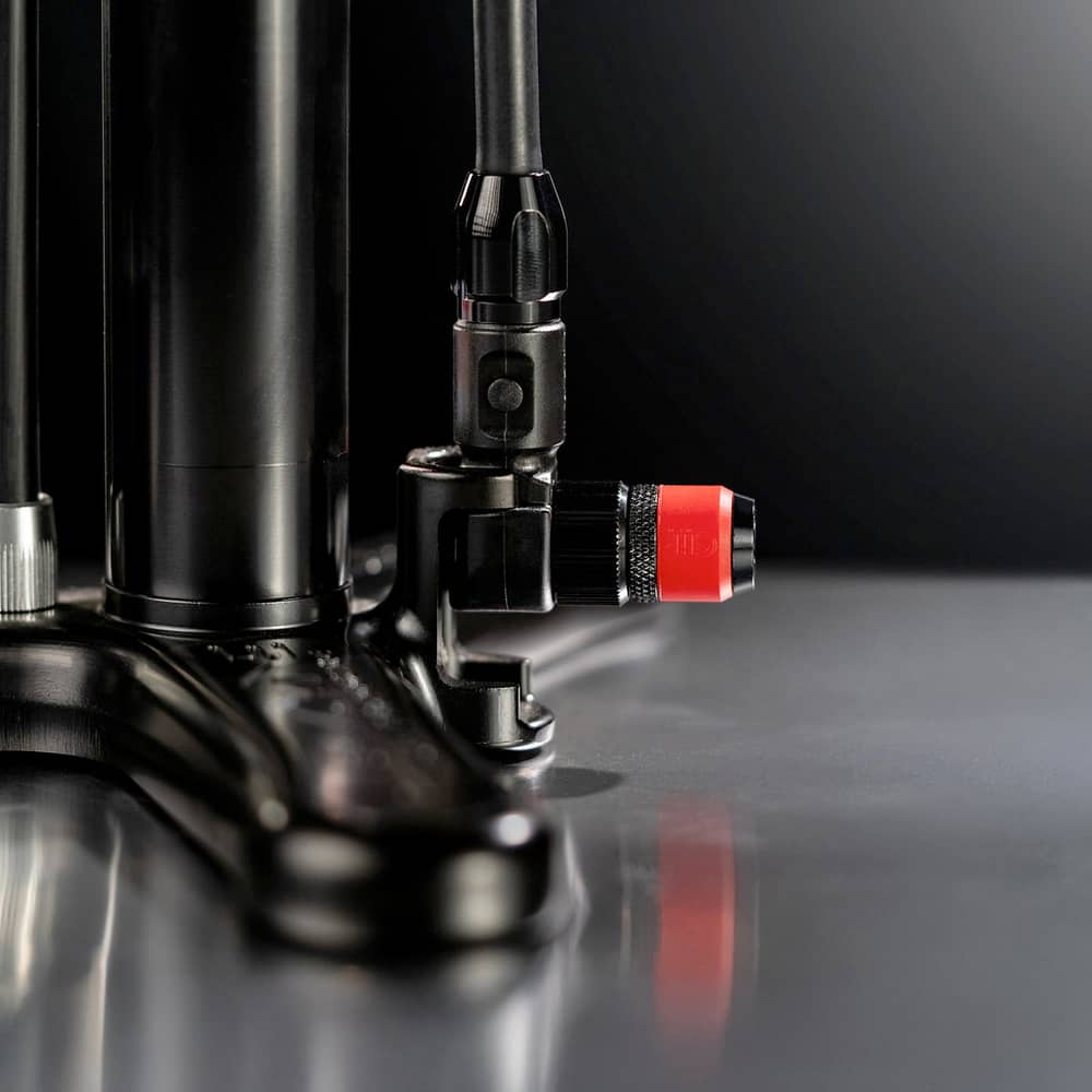 Lezyne Abs Pro Clik® Chuck in Black - Image 2 of 3