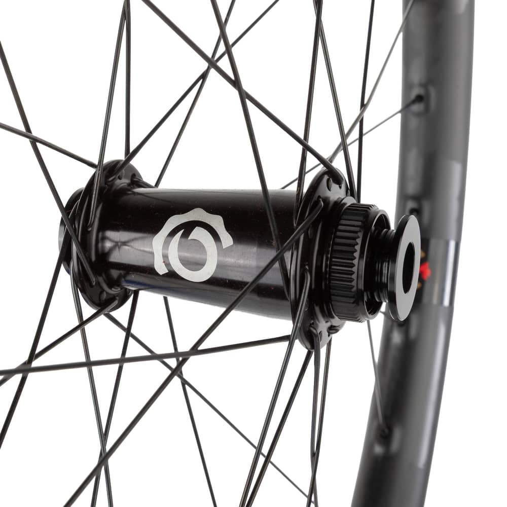 Reserve 30 V1 Hydra 27.5" Wheel - OE Packaged