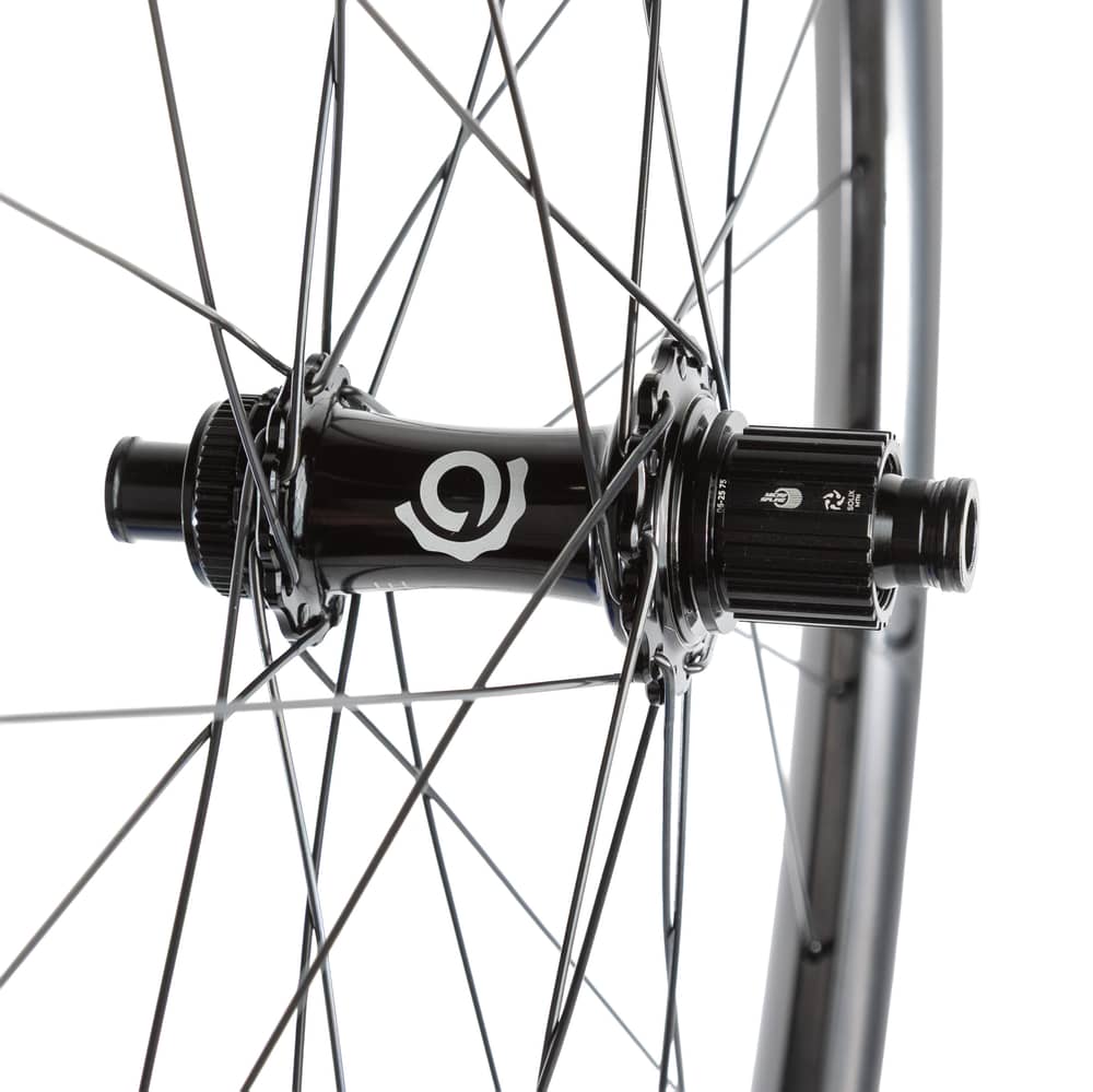 Industry Nine Solix Trail S Carbon 29" CL Wheelset in Black - Image 4 of 5