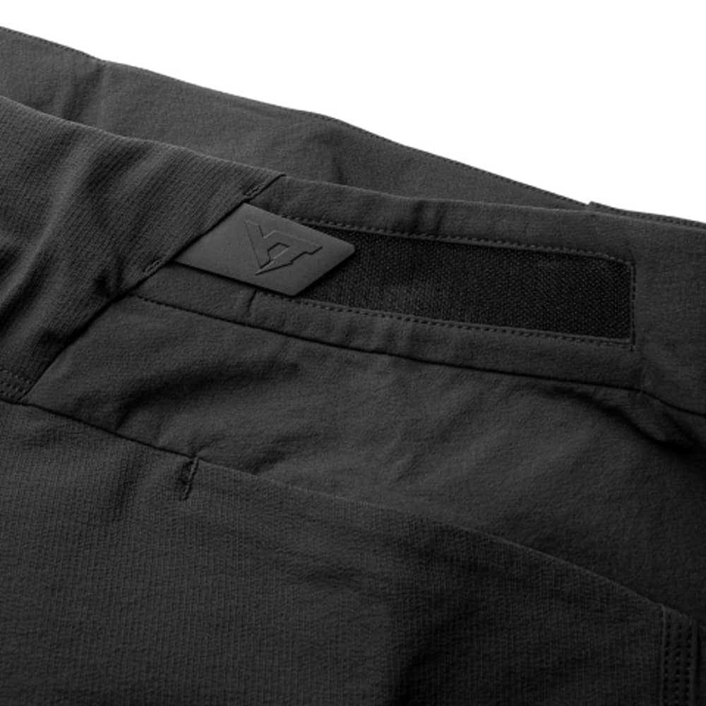 YT Gravity Cordura Shorts Men