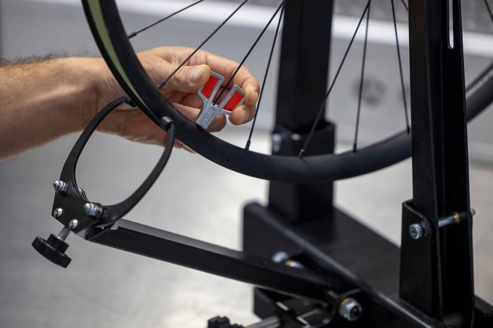 Unior Pro Truing Stand - Image 2 of 4
