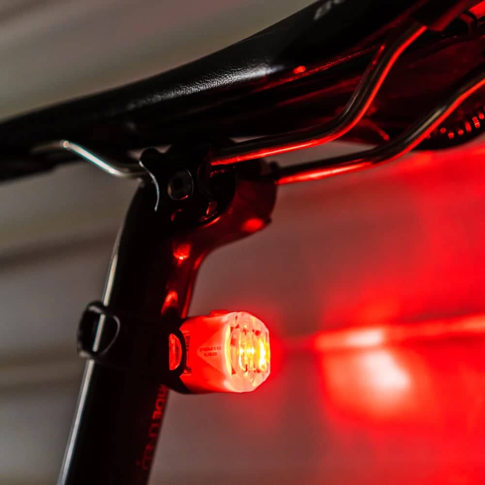 Lezyne Femto USB-C Drive Taillight in Red - Image 2 of 2