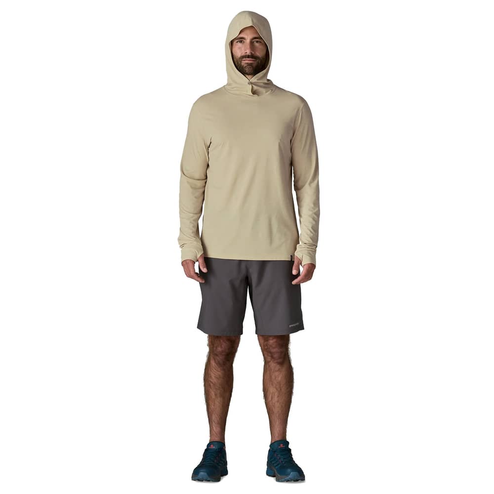 Patagonia Men's Cap Cool Ultra Hoody in Pumice / Dyno White X-Dye - Image 4 of 6