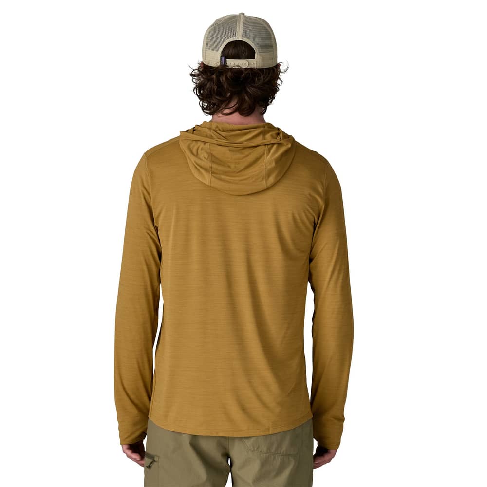 Patagonia Men's Cap Cool Ultra Hoody in Bobcat Brown / Light Bobcat Brown X-Dye - Image 3 of 3