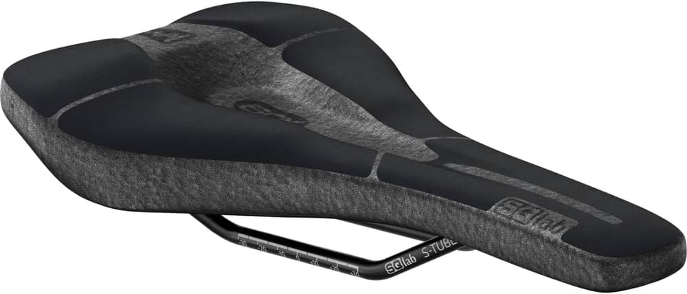 SQlab 6OX Infinergy® ERGOWAVE active 2.1 ClipOn Saddle in Black - Image 1 of 4