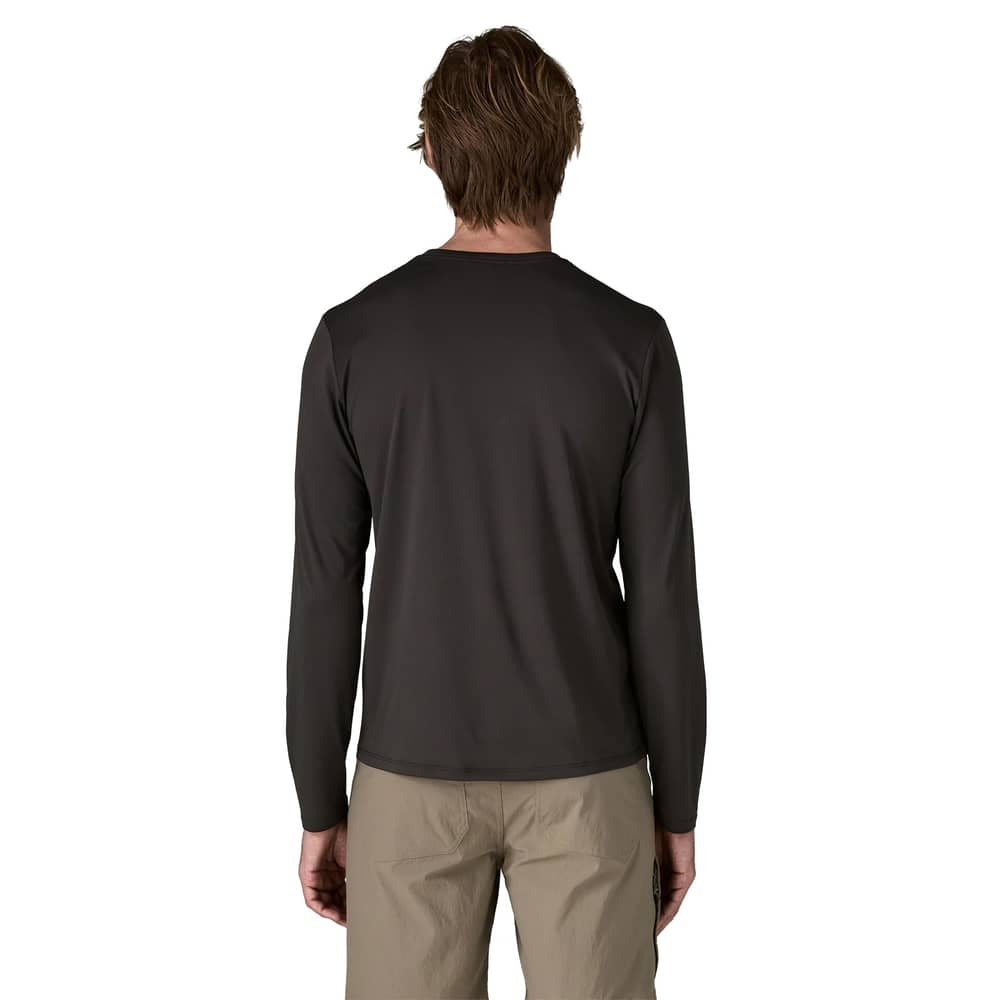 Patagonia Men's Long Sleeve Cap Cool Daily Shirt in Black - Image 3 of 3