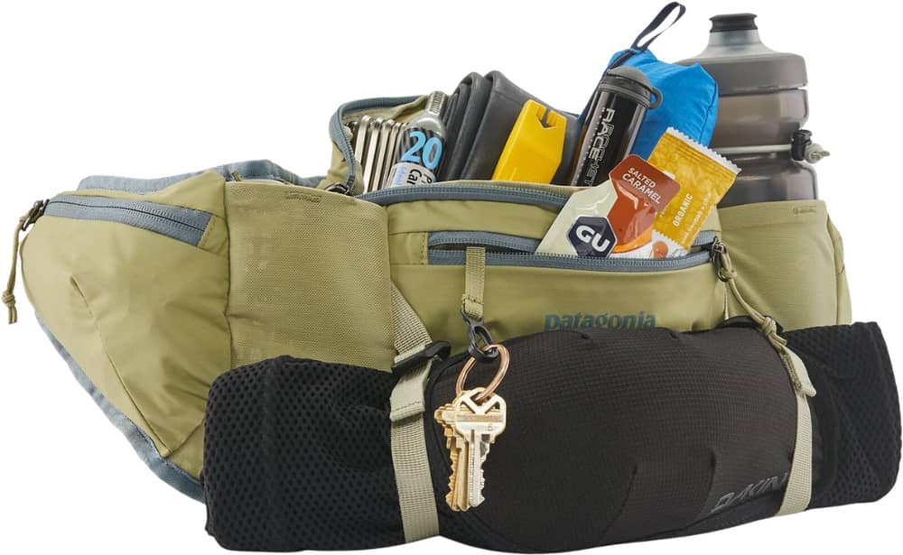 Patagonia Dirt Roamer Waist Pack in Gumtree Green - Image 3 of 3