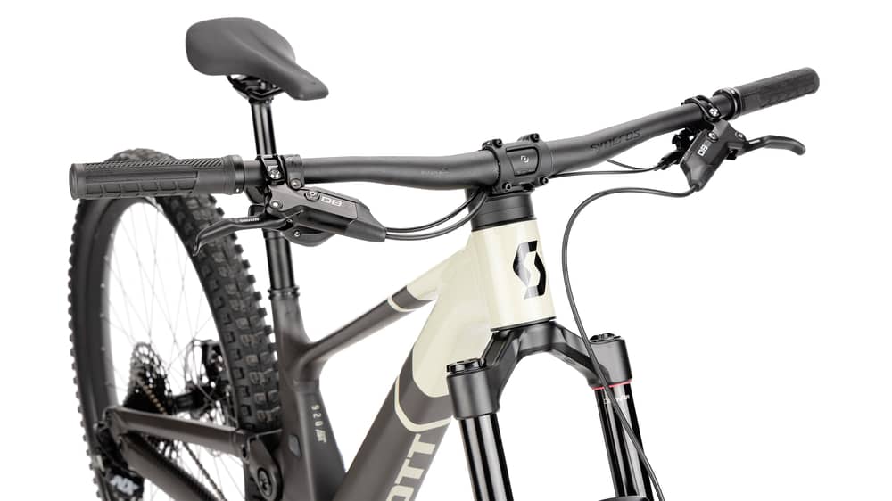 Scott Genius ST 920 Bike in Black/Green - Image 4 of 4