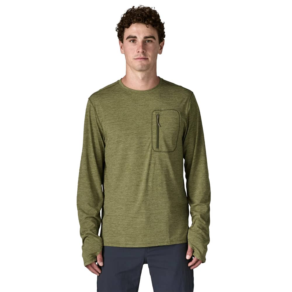 Patagonia Men's Long Sleeve Cap Cool Sun Shirt in Caper Green / Buckhorn Green X-Dye - Image 2 of 4