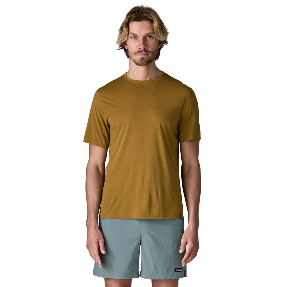 Patagonia Men's Cap Cool Ultra Shirt in Bobcat Brown / Light Bobcat Brown X-Dye - Image 2 of 3