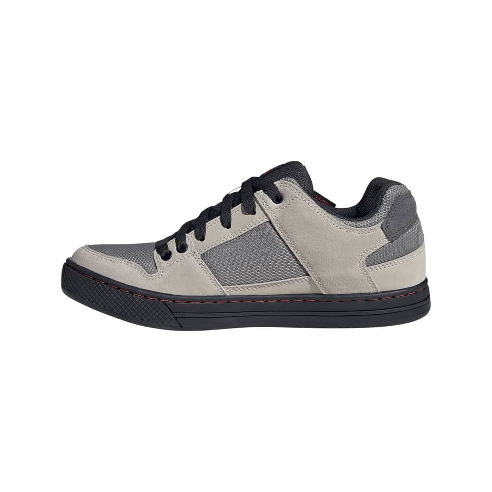 FIVE TEN FREERIDER SHOES in Grey Three/Footwear White/Wonder Alumina - Image 4 of 10