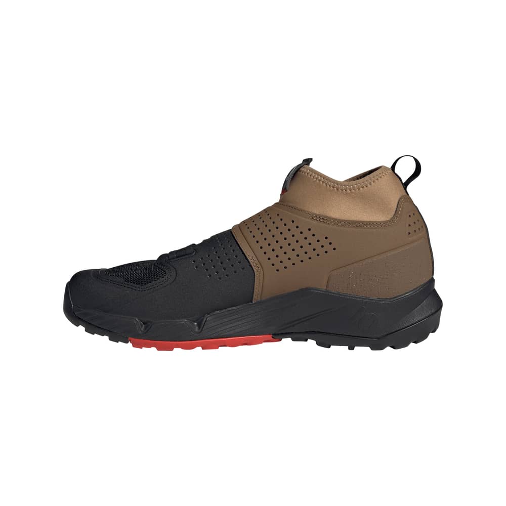 FIVE TEN TRAILCROSS PRO CLIP-IN SHOES in Cardboard/Off White/Core Black - Image 4 of 8