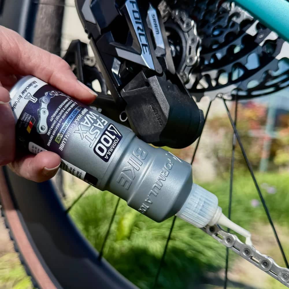 Formula 100 Fast Wax Drip Chain Lube - Image 2 of 3