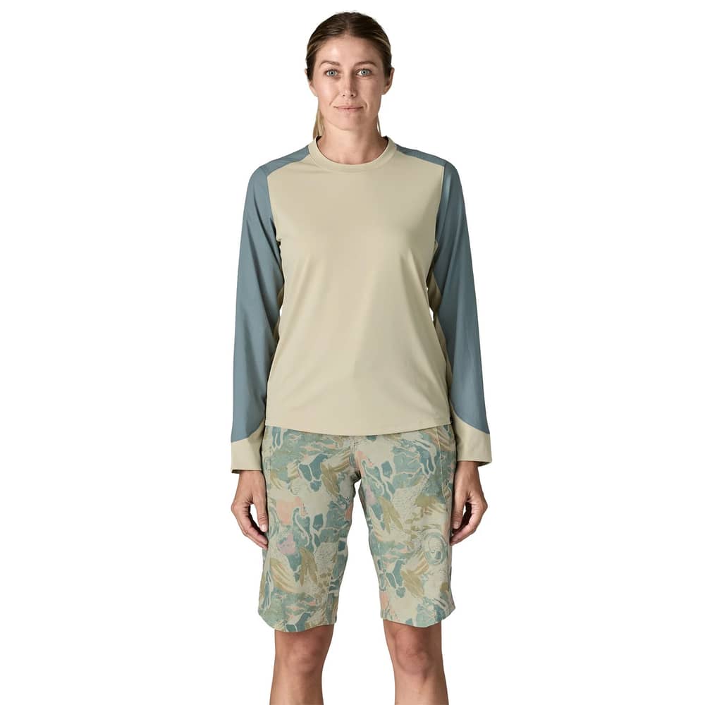 Patagonia Women's Dirt Craft Bike Shorts in Moon Tripper/Weathered Stone - Image 2 of 3