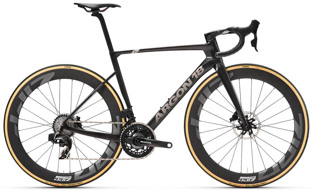 Argon 18 SUM Pro Force AXS Bike in Crystal Black - Image 1 of 1