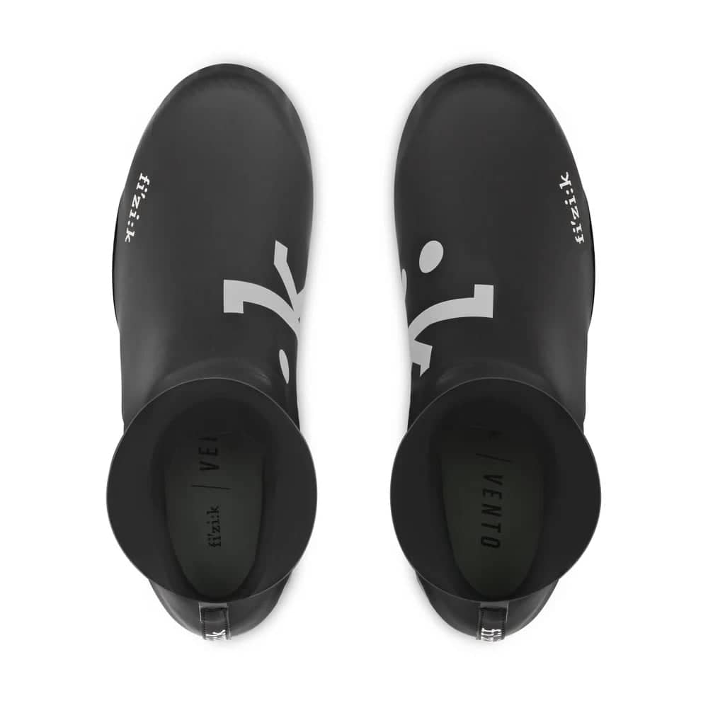 Fizik Weatherproof Overshoe in Black - Image 2 of 3