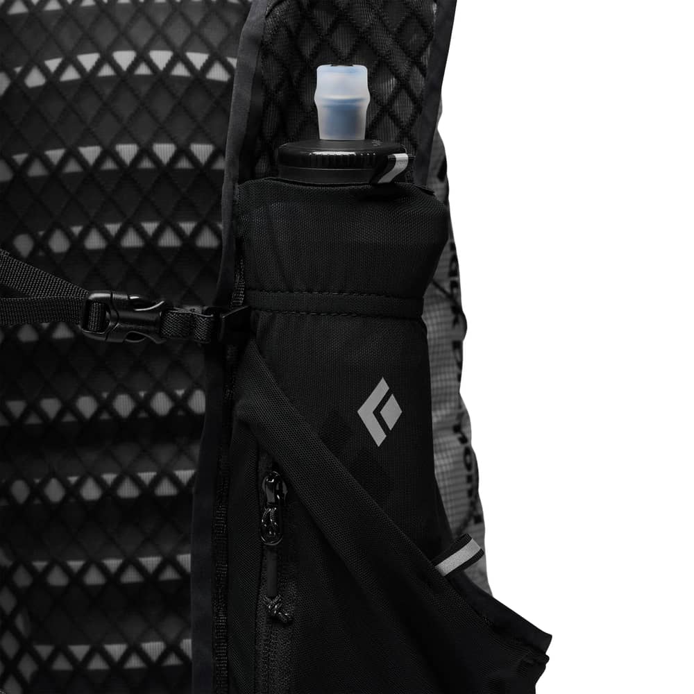 Black Diamond Distance 15 Backpack in Alloy - Image 7 of 8