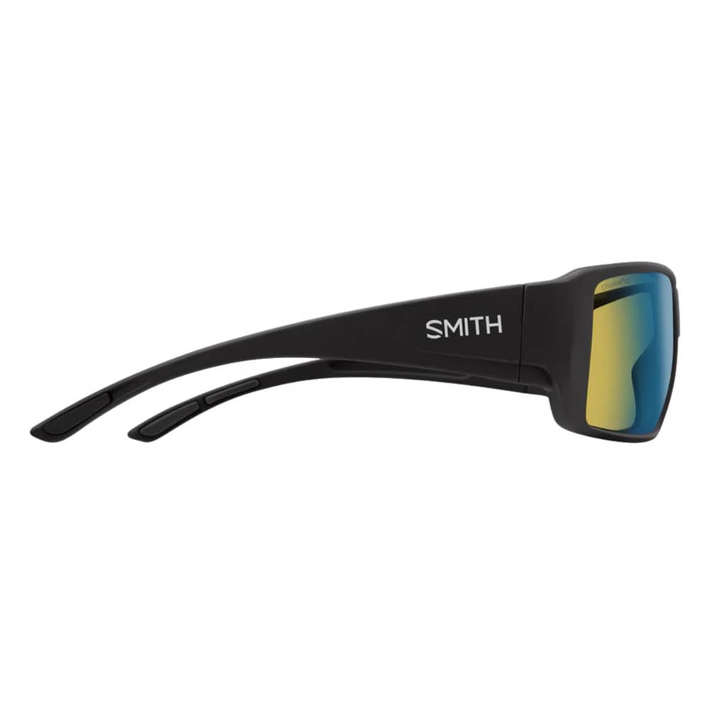 Smith Guide's Choice XL Sunglasses in Matte Black/ChromaPop Glass Polarchromic Yellow Blue Mirror - Image 3 of 3
