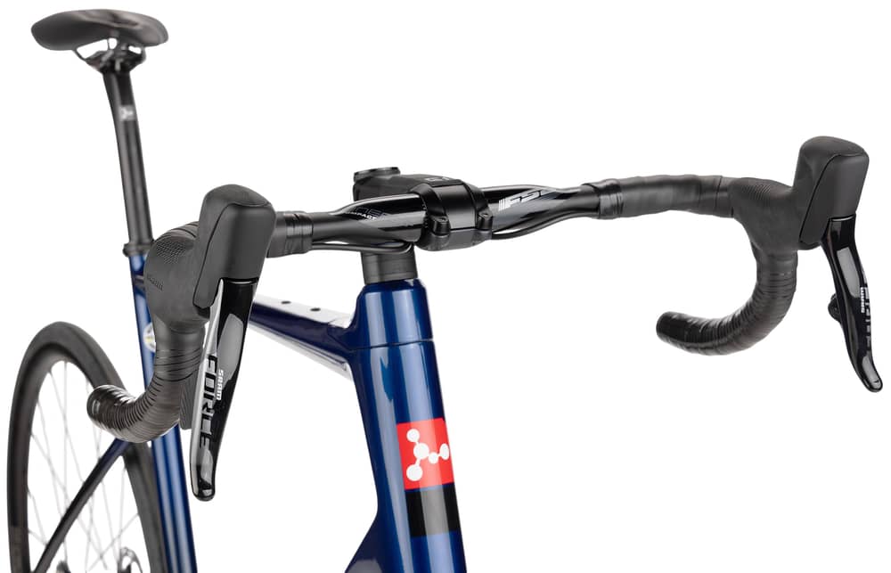 Argon 18 Krypton GF-IST FORCE AXS Bike in Blue/Black - Image 4 of 5
