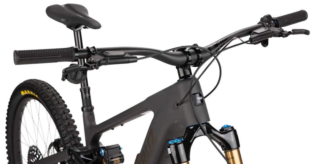 Santa Cruz Bullit X0 AXS RSV E-Bike 2027 in Matte Carbon - Image 5 of 7