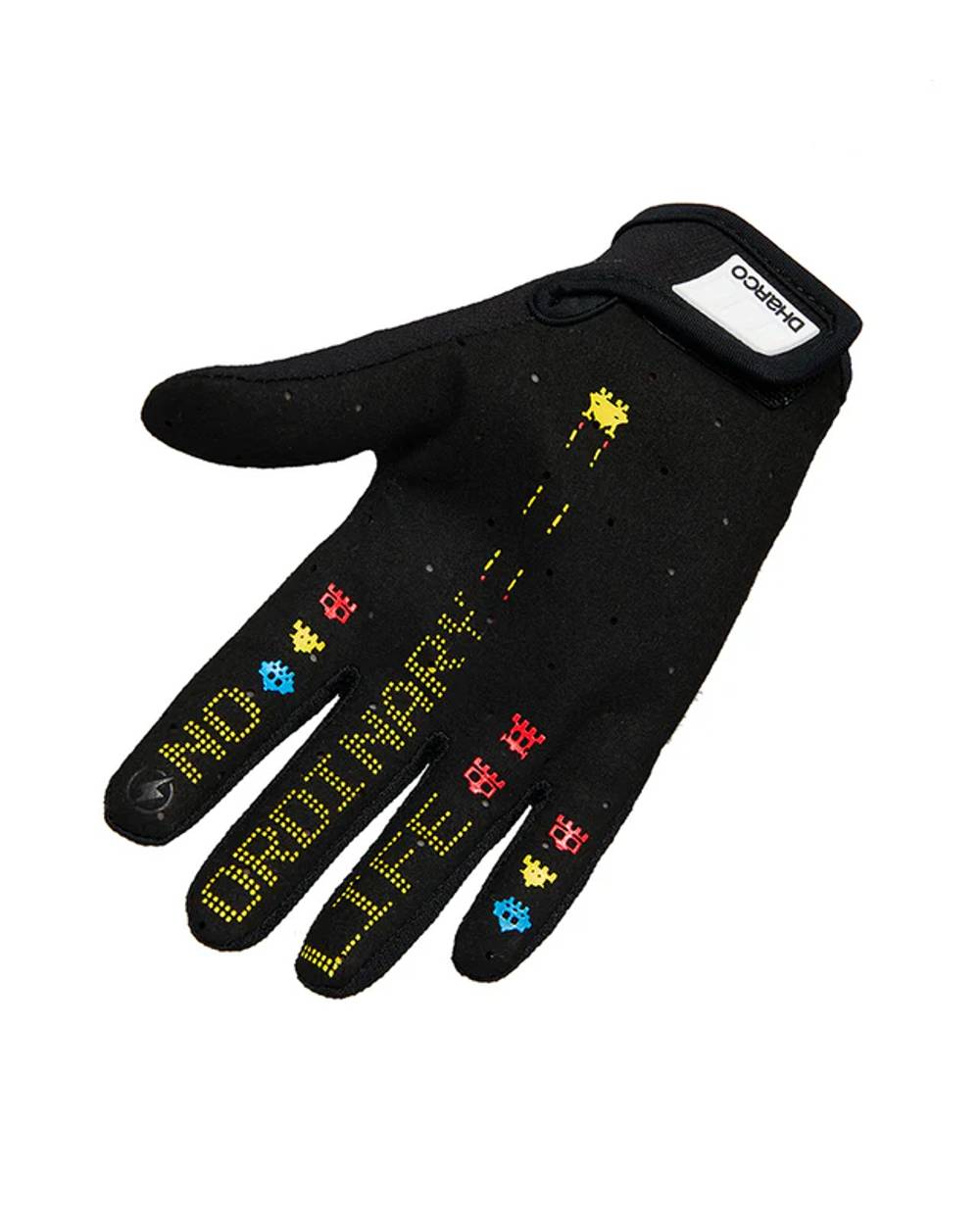 DHaRCO Youth Gravity Glove in Black - Image 4 of 4