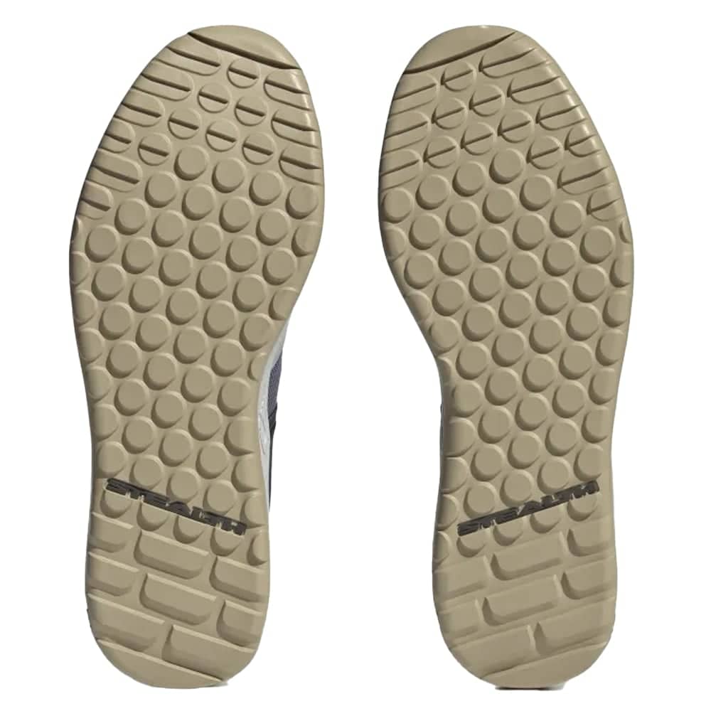 FIVE TEN TRAILCROSS XT SHOES in Silver Violet/FTWR White/Wonder Steel - Image 8 of 27