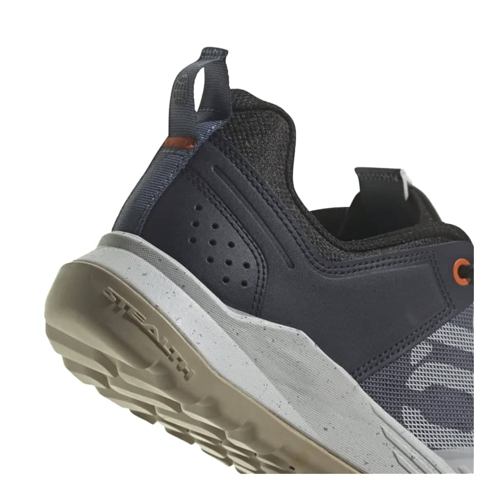 FIVE TEN TRAILCROSS XT SHOES in Silver Violet/FTWR White/Wonder Steel - Image 23 of 27
