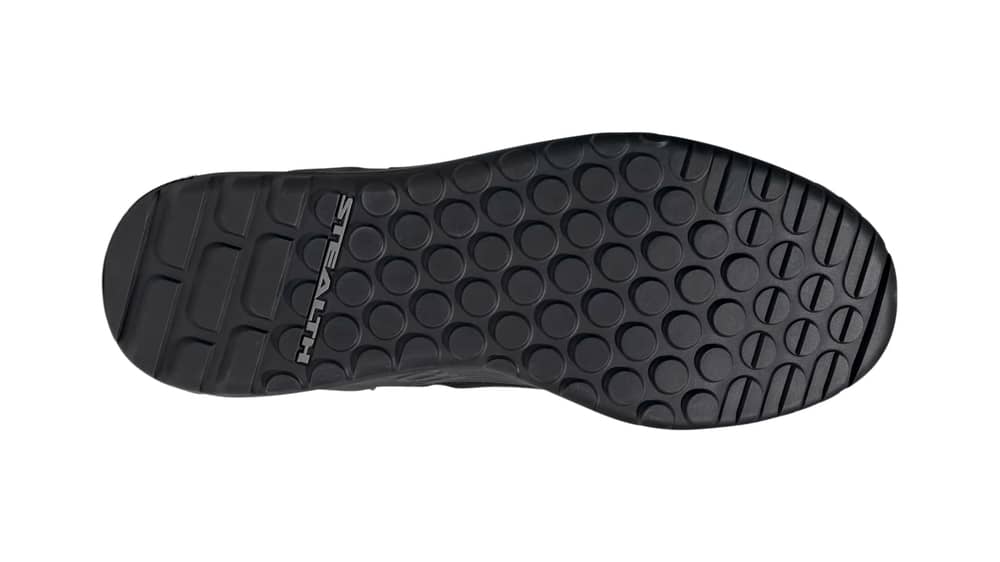 FIVE TEN TRAILCROSS MID PRO SHOES 1 in Core Black/Grey Two/Solar Red - Image 4 of 4