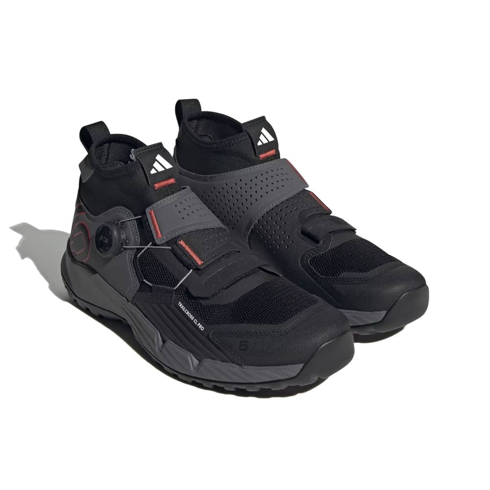 FIVE TEN TRAILCROSS PRO CLIP-IN SHOES in Grey Five/Core Black/Red - Image 4 of 9