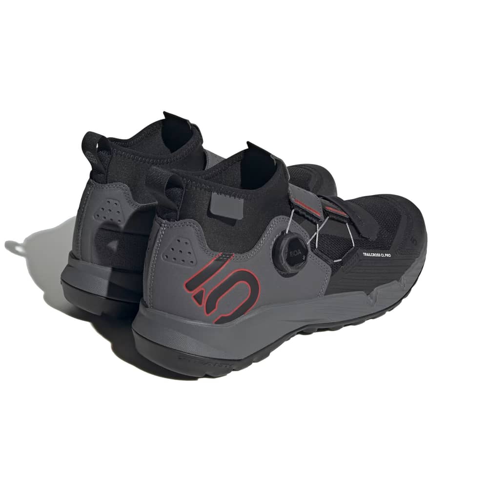 FIVE TEN TRAILCROSS PRO CLIP-IN SHOES in Grey Five/Core Black/Red - Image 5 of 9