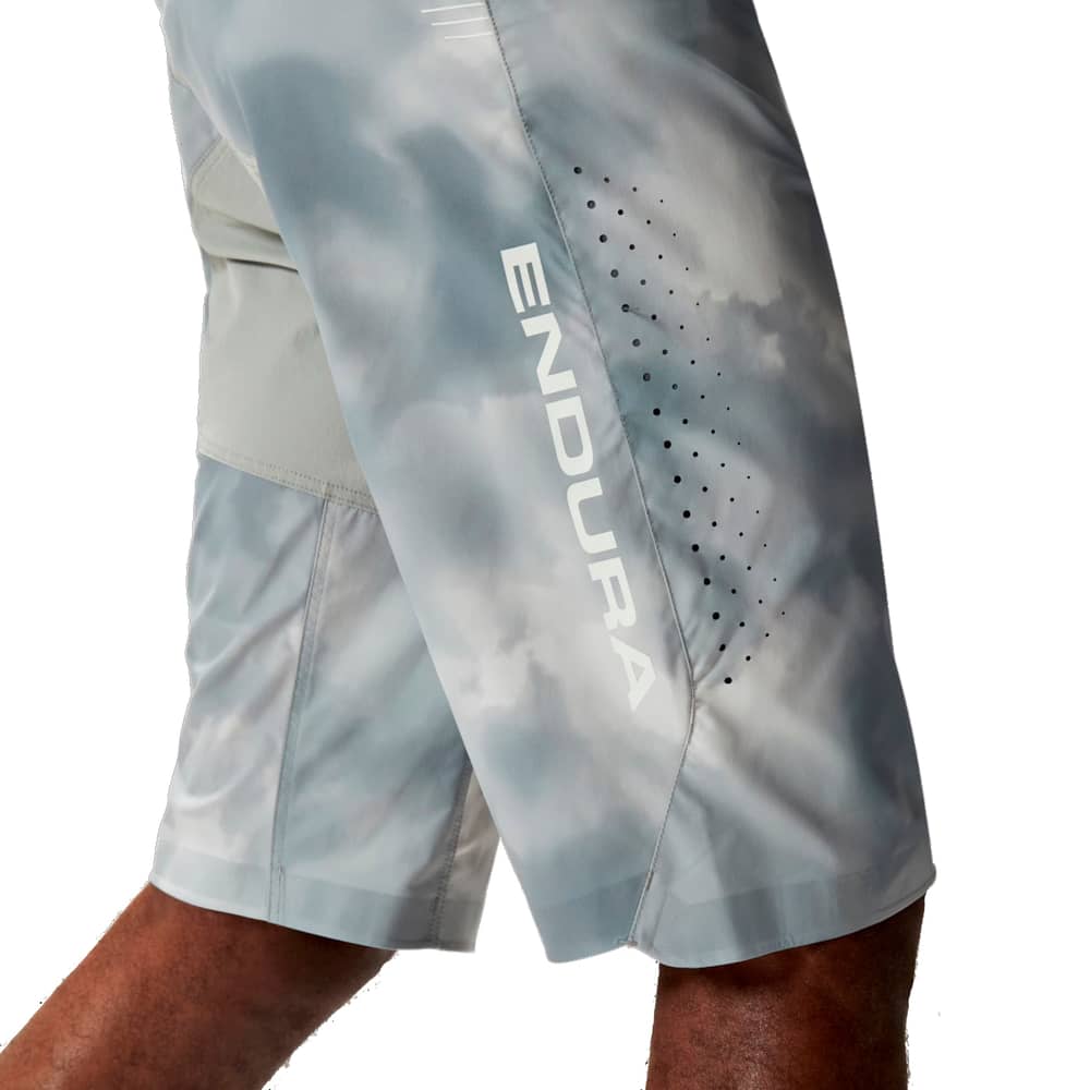 Endura SingleTrack Lite Short in Dreich Grey - Image 8 of 11