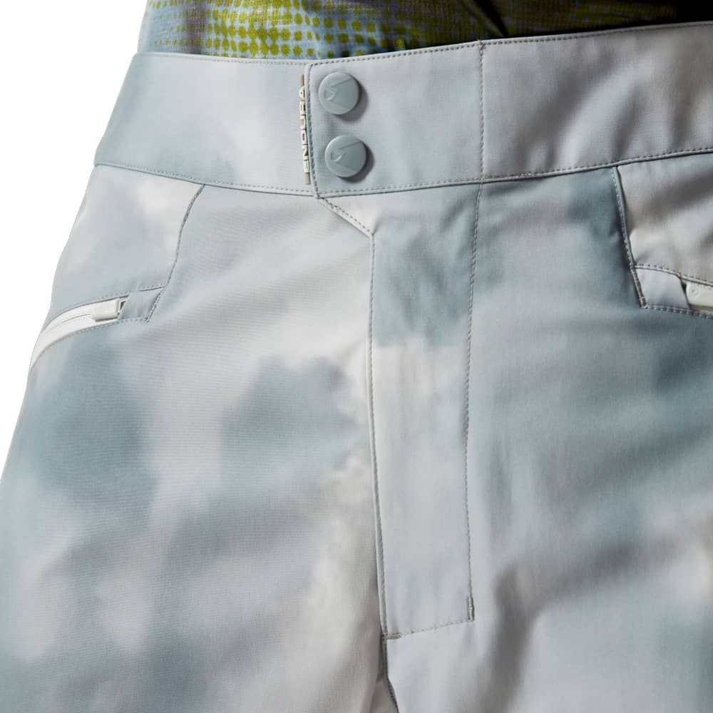 Endura SingleTrack Lite Short in Dreich Grey - Image 4 of 11