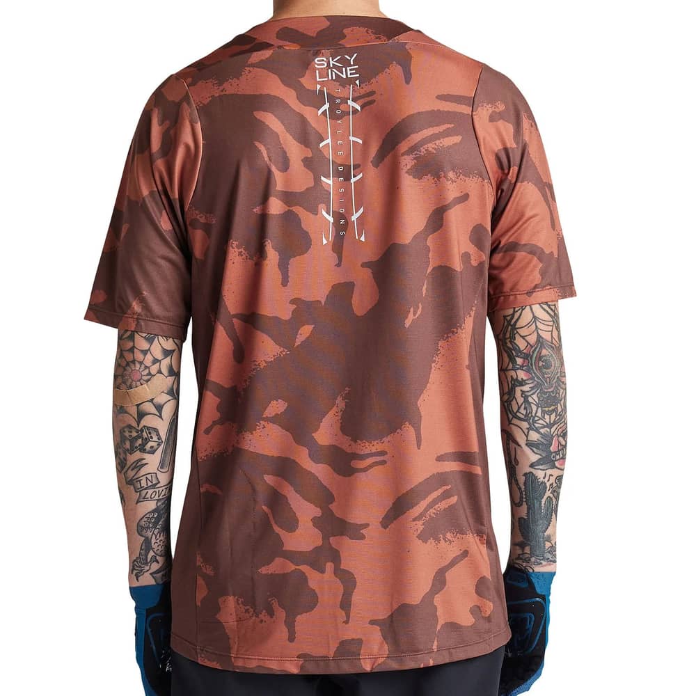 Troy Lee Designs SKYLINE SS SHADOW CAMO JERSEY in Brick - Image 3 of 3