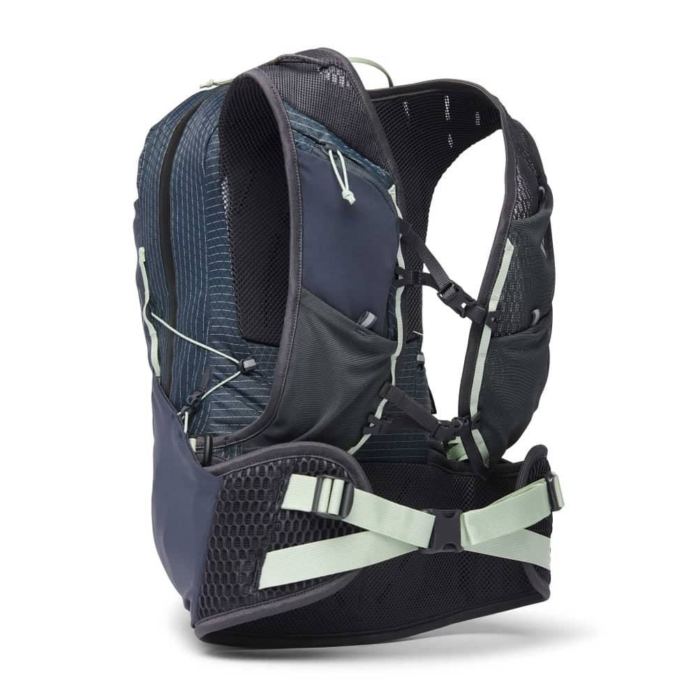 Black Diamond Women's Pursuit 15 Backpack in Carbon Foam Green - Image 2 of 5