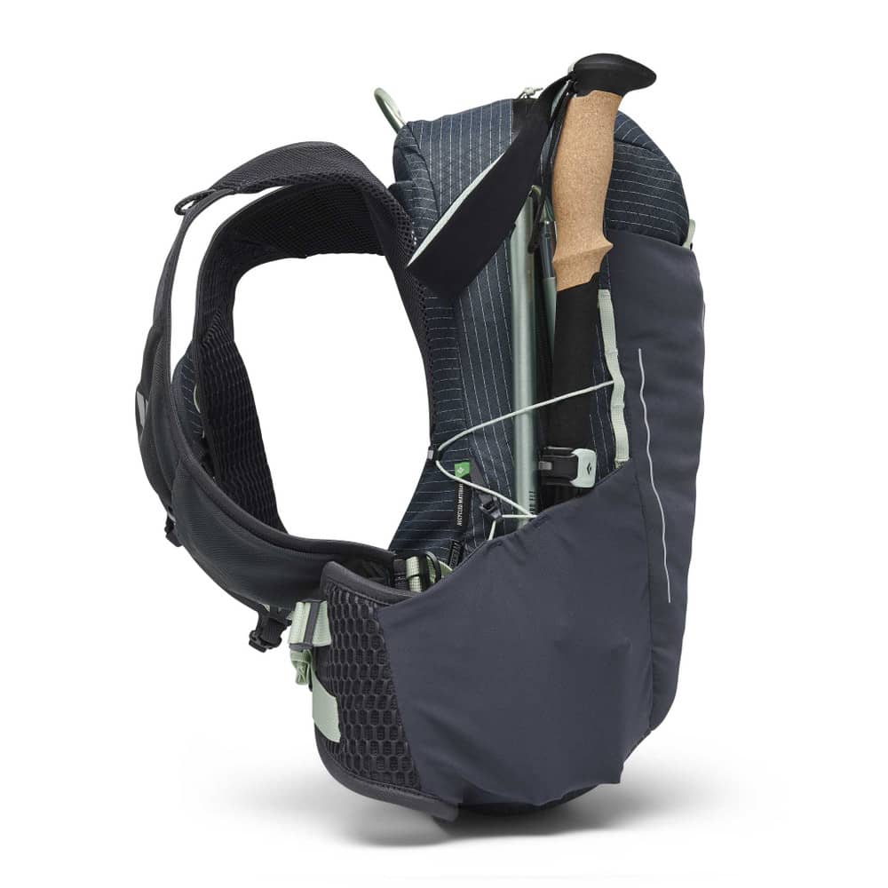 Black Diamond Women's Pursuit 15 Backpack in Carbon Foam Green - Image 3 of 5