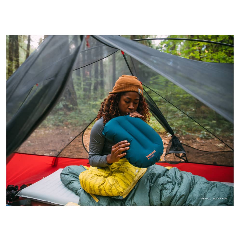Therm-a-Rest Air Head Lite Pillow in Deep Pacific - Image 3 of 3