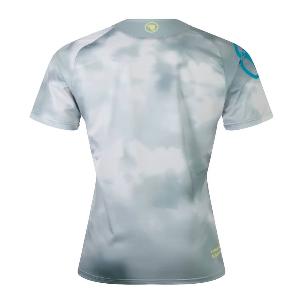 Endura Cloud Tee LTD in Dreich Grey - Image 2 of 4