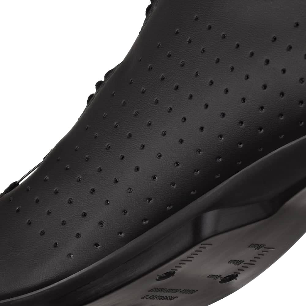 Fizik Vento Omna Shoes in Black/Black - Image 5 of 7