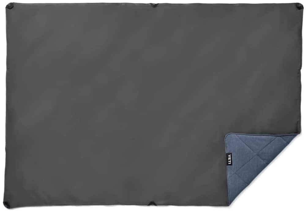 Yeti Lowlands Waterproof Outdoor Blanket in Navy - Image 3 of 6
