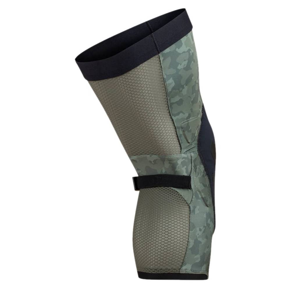 Pearl Izumi UNISEX Elevate Knee Guard in Forest Camo - Image 2 of 3