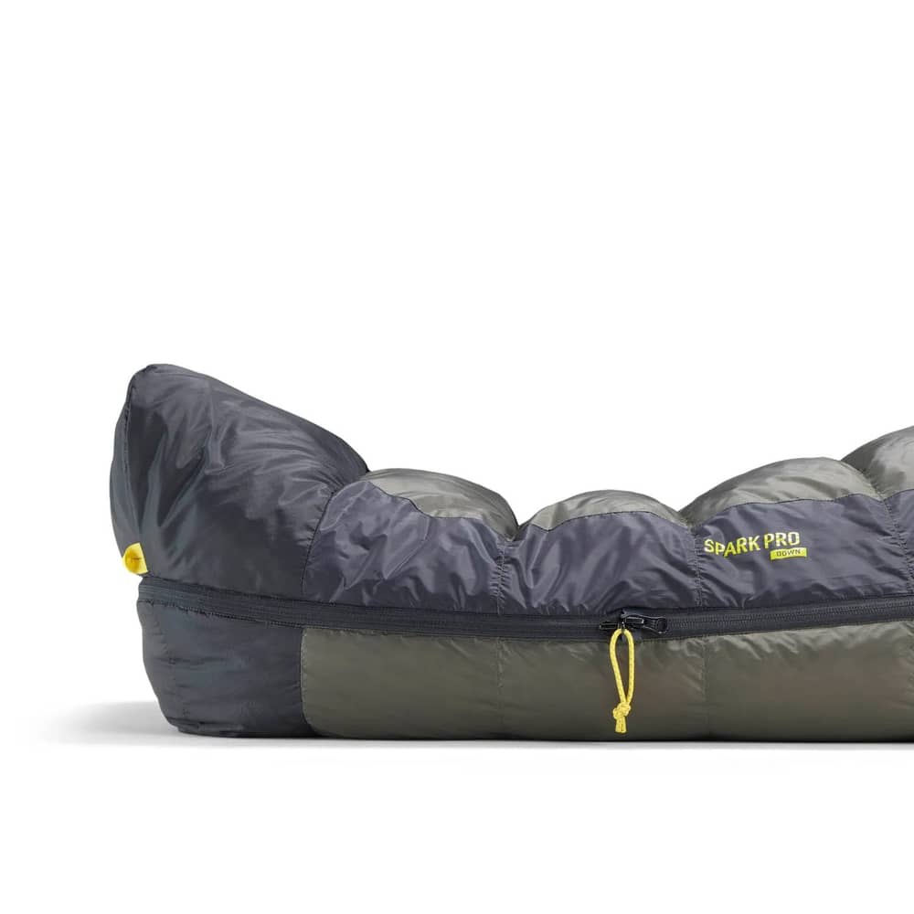 Sea To Summit Spark Pro Down Sleeping Bag (15F-9C) in Beluga Black - Image 5 of 8