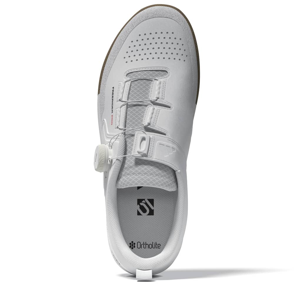 Five Ten Freerider Pro Boa Shoes in Cloud White / Core Black / Red - Image 6 of 9