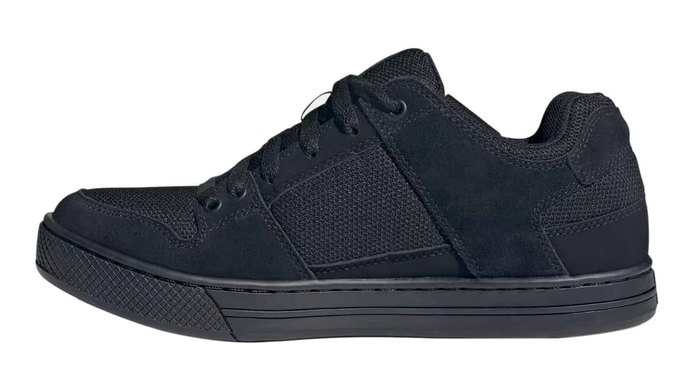 FIVE TEN FREERIDER SHOES in Core Black/Red/Grey Five - Image 2 of 4