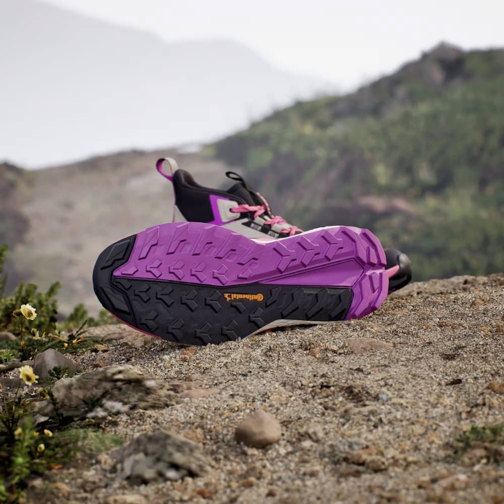 Adidas Terrex Free Hiker 2 Gtx W Shoes in Wonder Beige/Pink Fusion/Aurora Black - Image 4 of 4